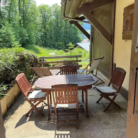 Cosy Rez-de-jardin *